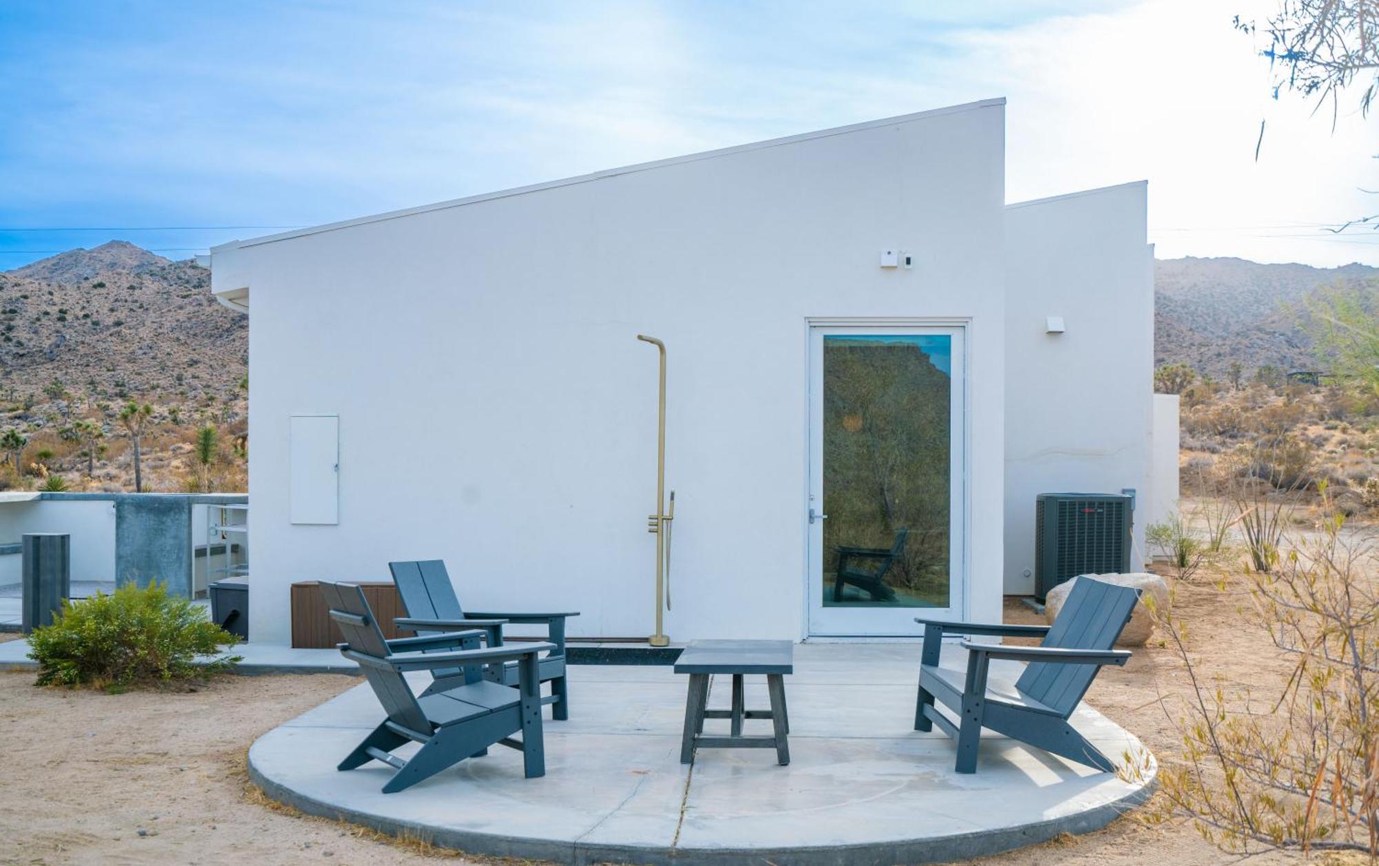 Experience Desert Serenity Gateway To Joshua Tree Exteriör bild
