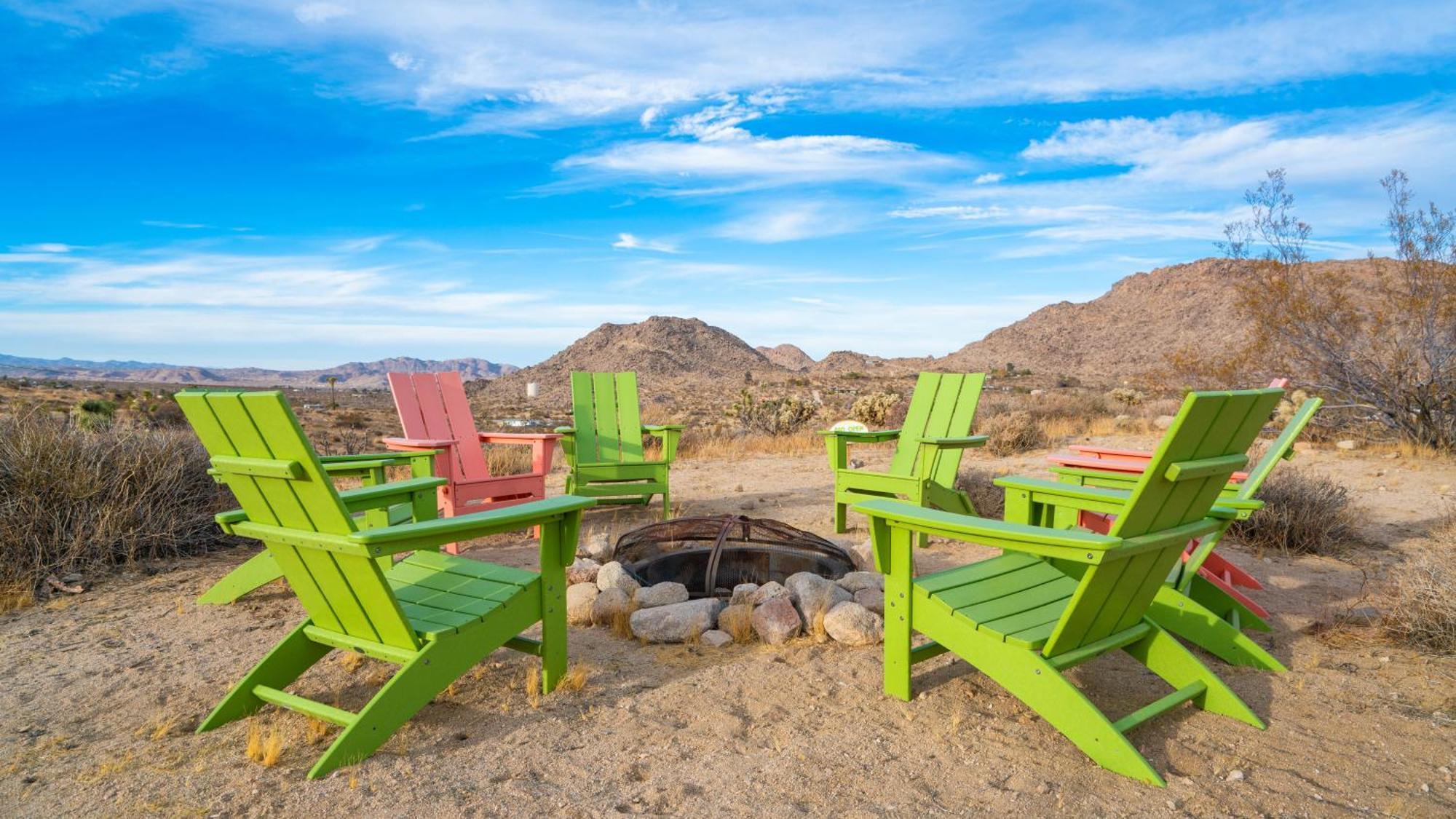 Experience Desert Serenity Gateway To Joshua Tree Exteriör bild