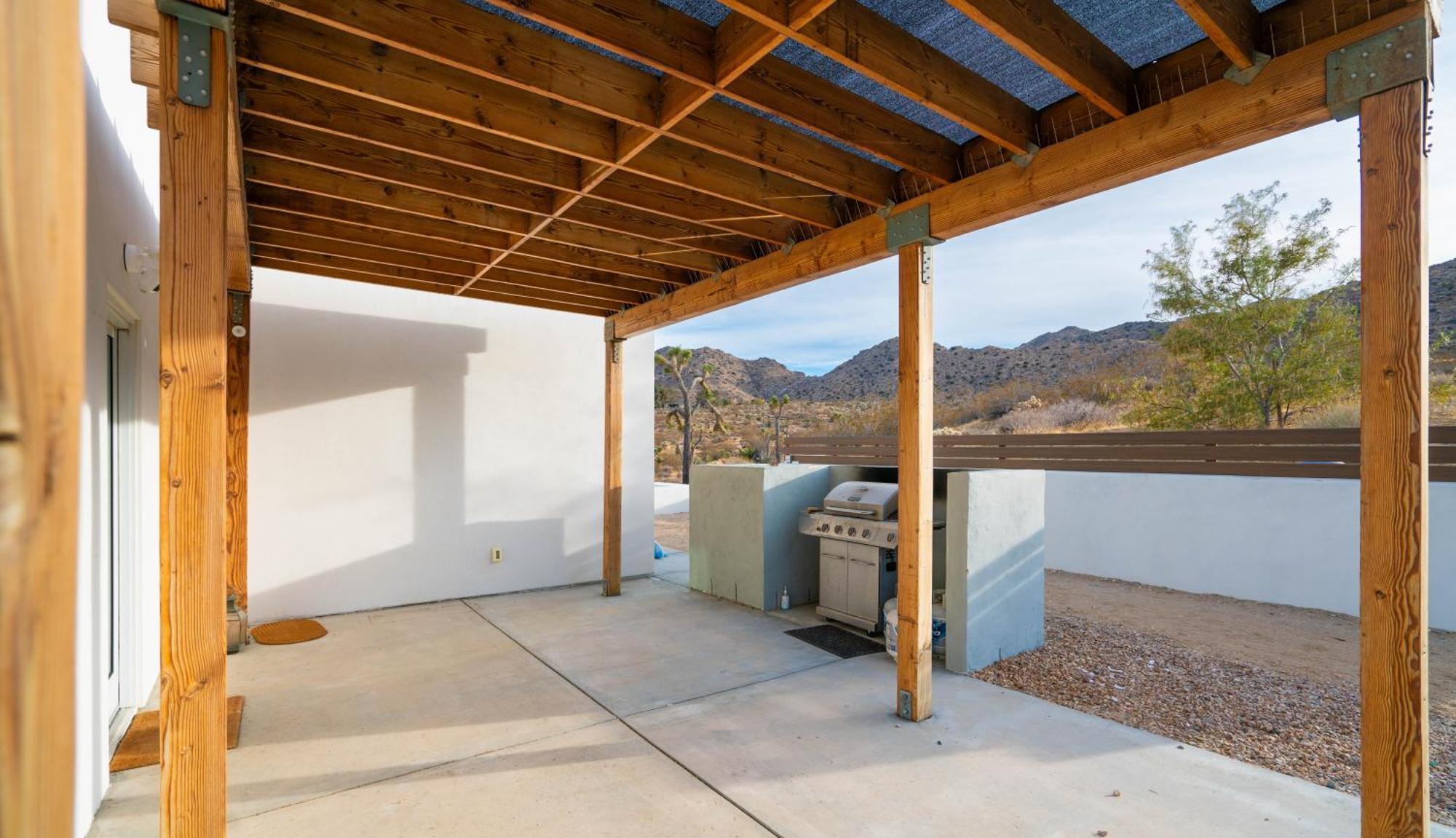 Experience Desert Serenity Gateway To Joshua Tree Exteriör bild